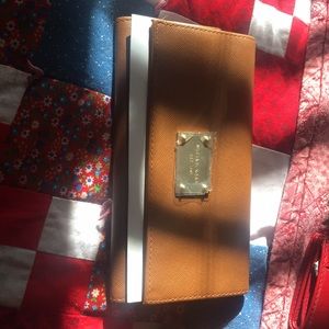 Michael kors jewelry travel clutch